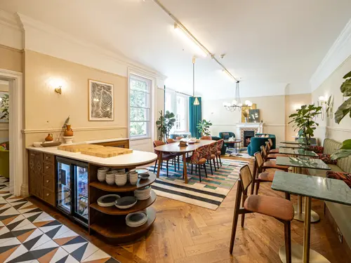 128 Buckingham Palace Road coworking space