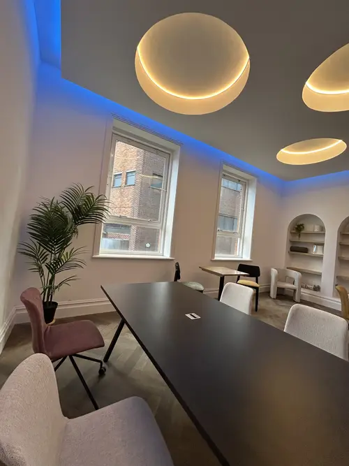 Flexworks The Broadway Workspace coworking space