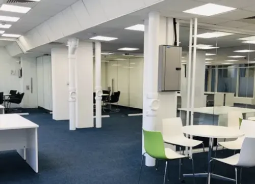 Thumbnail image of Albert Embankment