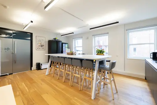 Thumbnail image of 45 49 Leather Lane, Ec1 N 7 Tj