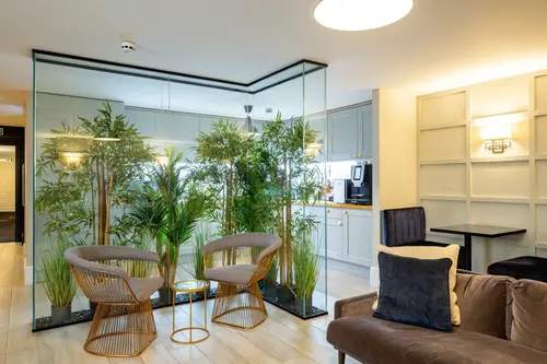 Rent an office for a day in Mayfair}