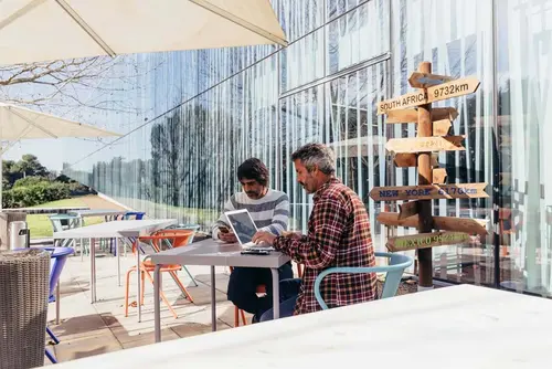 LACS Community of Creators Cascias coworking space