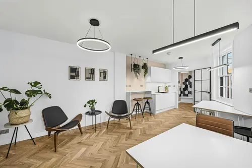 Thumbnail image of 26 Mortimer Street