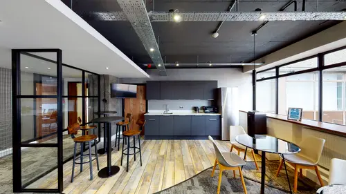 Thumbnail image of No. 33 Cathedral Road