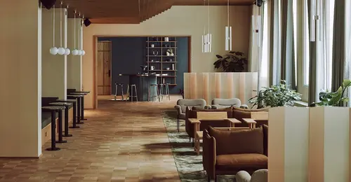 Thumbnail image of FORA Summit House