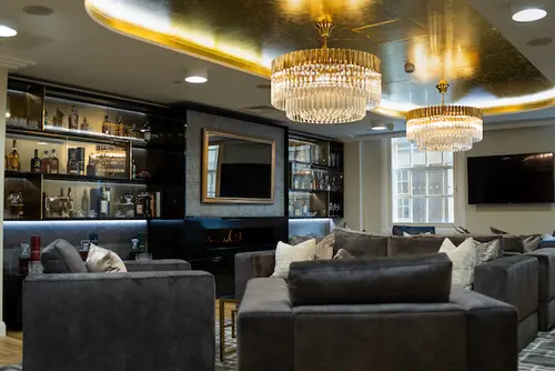 Thumbnail image of 64 North Row