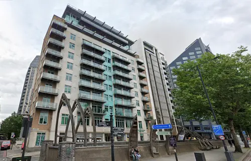 Thumbnail image of Albert Embankment