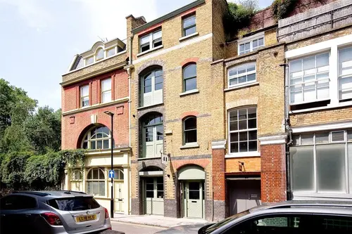 Thumbnail image of Yellow Ladybird