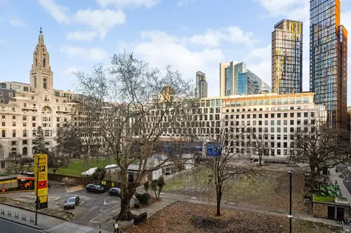 Exterior of Knotel 1 Finsbury Circus