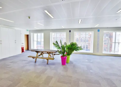 Thumbnail image of 265 Tottenham Court Road