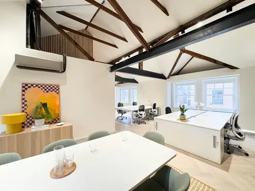 Office space at 34-35 Eastcastle Street, Fitzrovia, London