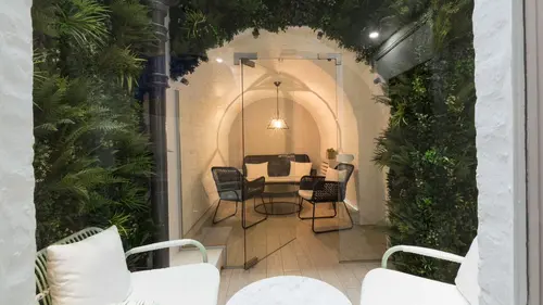 Boutique Workplaces John Street coworking space