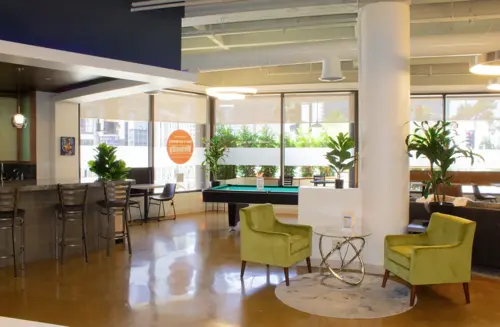 Thumbnail image of W Suites @ 1001 Wilshire 