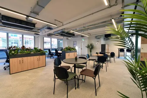 Thumbnail image of Merchant Exchange, 17 19 Whitworth Street West, M1 5 Wg