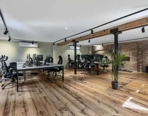 Thumbnail image of 81a Endell Street